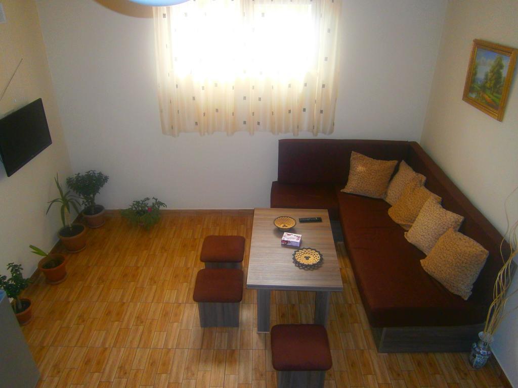 Aygestan Comfort Holiday Home 예레반 객실 사진